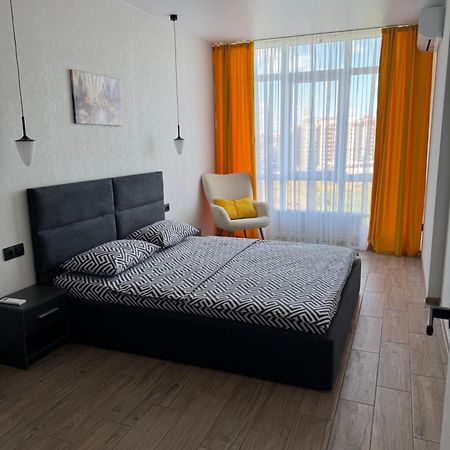 074 Апартаменты Жк Стожары Kiev Dış mekan fotoğraf